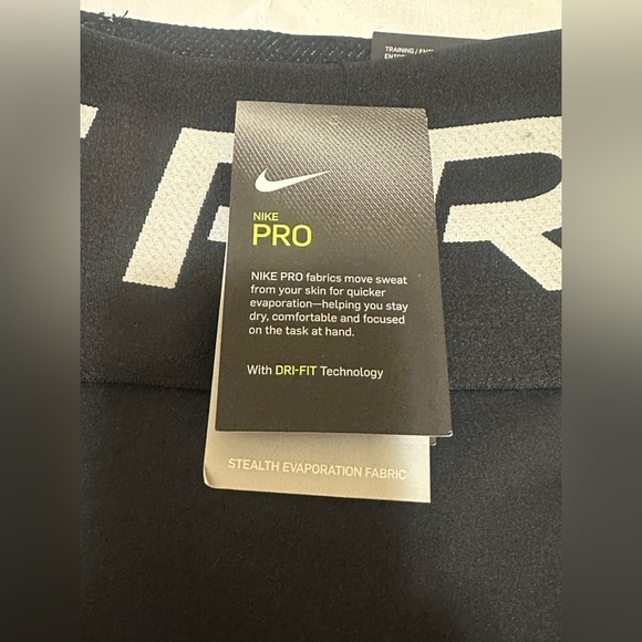 New NIKE PRO LUXE 7/8 Leggings - STEALTH EVAPORATION FABRIC HIGH RISE Size Small - Picture 3 of 7